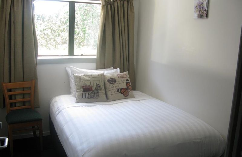 Greenlane Motel