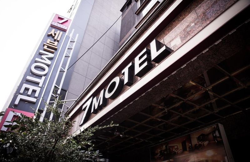 Seven Motel Nampodong