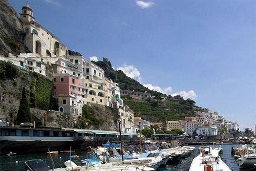 Vista d' Amalfi