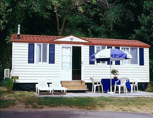 Outdoor Pictures 24