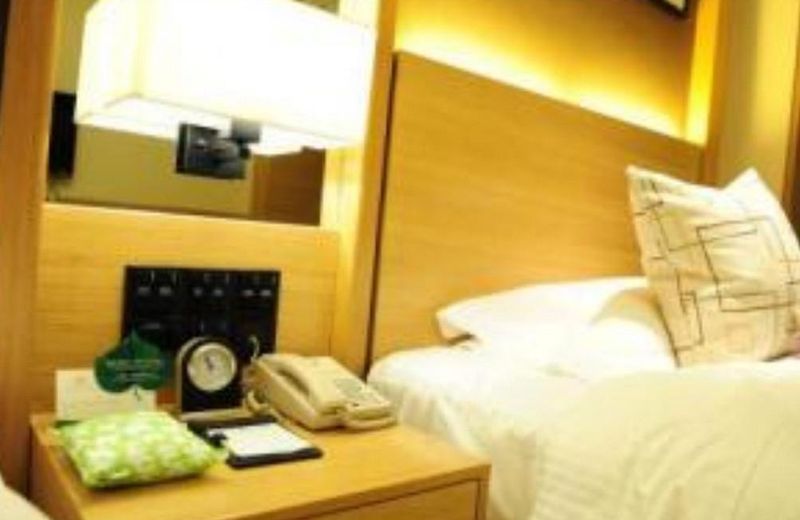 Yantai Shunhe Huaqiao Hotel