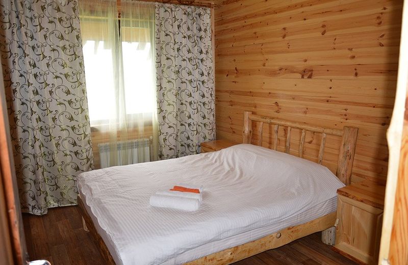 BAZA AKTIVNOGO OTDIKHA SLAVYANSKOE PODVORYE