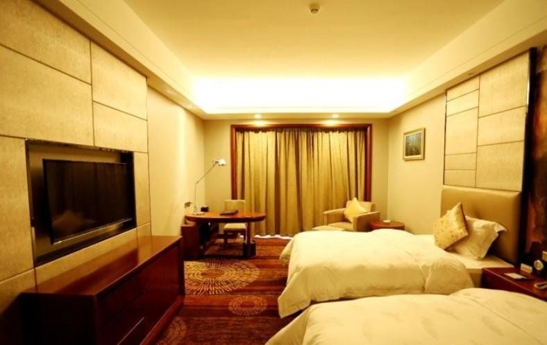 Zhangjiajie Huatian Hotel