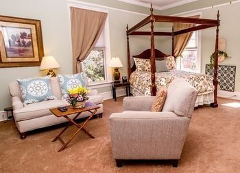 Hill House Bed and Breakfast