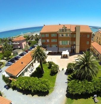 Hotel Casa Marina