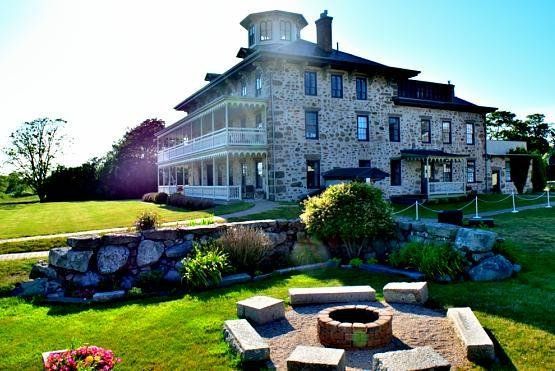 Stone House Inn