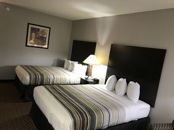 Country Inn & Suites by Radisson, Indianapolis East, IN