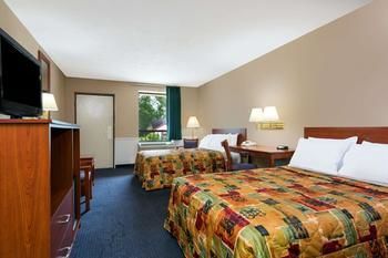 Knights Inn  Elizabethtown NC