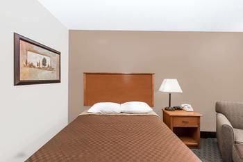 Super 8 by Wyndham Grand Island