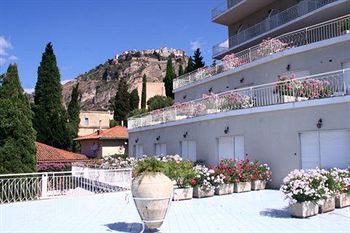 Outdoor Pictures 1