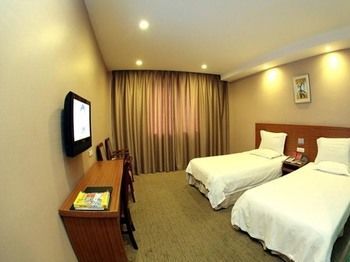 GreenTree Inn WenZhou LuCheng XiaoNanMen Express Hotel