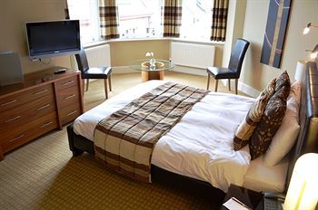 Royal Hotel