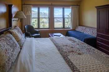 Sun Mountain Lodge
