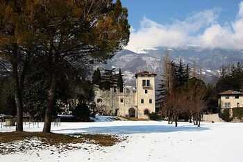 Outdoor Pictures 24