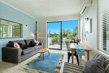 Villa Solitude at Palm Beach by Waiheke Unlimited