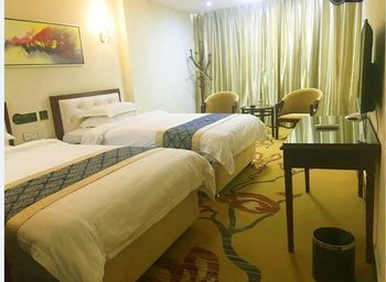 Longhui Business Hotel