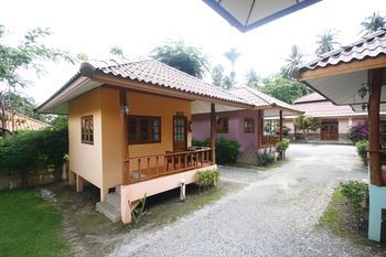 Suchada Villa