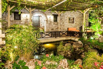 Art House Villa