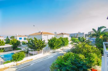 Aigli Villa
