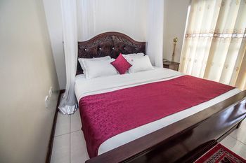 Sir Jose Hotel