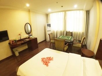 GreenTree Inn Jiangsu Nantong Haian Kaifa District Express Hotel