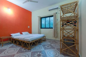 Samira Guest House