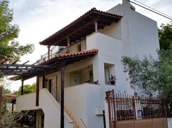 Villa Leonidas Near Athens Airport