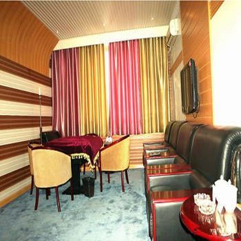 Hong Yuan Hotel - Hebi