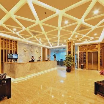 Zhaoqing Lihu Concept Hotel