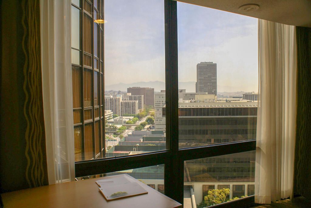 The Westin Bonaventure Hotel & Suites, Los Angeles