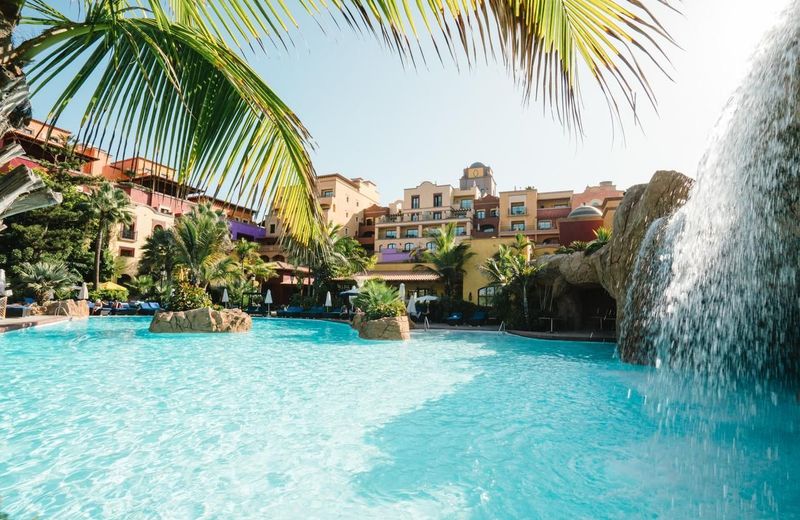 Europe Villa Cortes GL