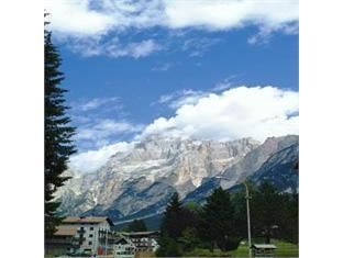Outdoor Pictures 21