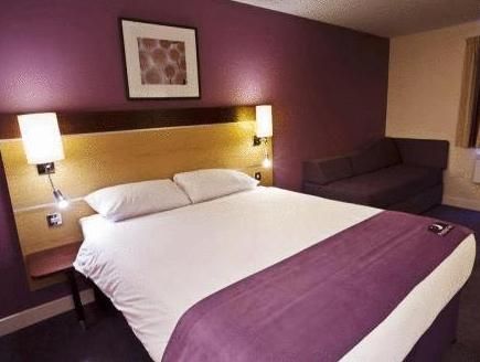 Ibis Wakefield East - Castleford