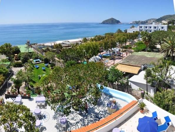 Hotel Maronti