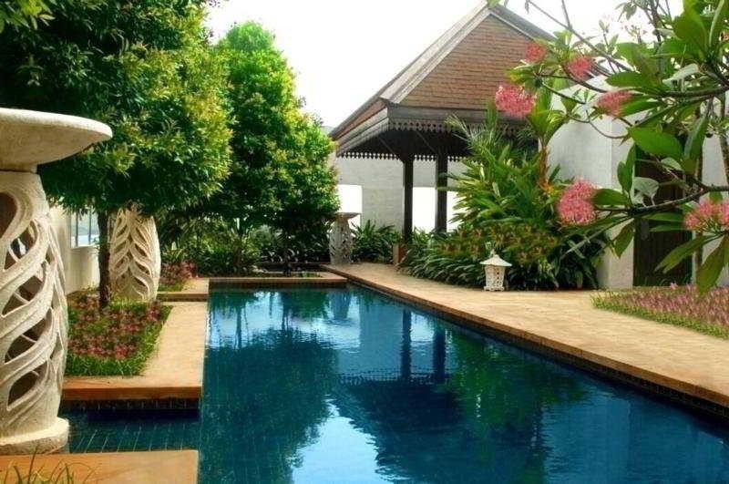 Outdoor Pictures 22
