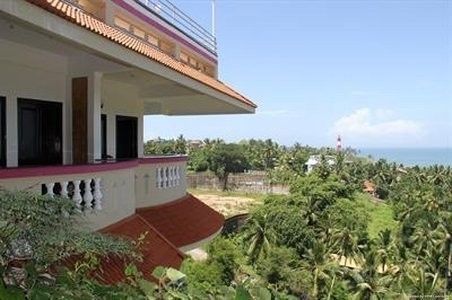 OYO 10702 Hill & Sea View Ayurvedic Beach Resort