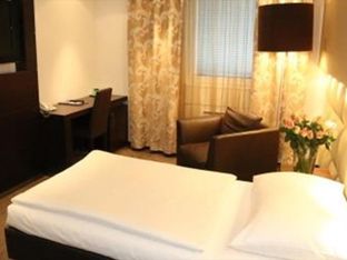 Hotel Image 2