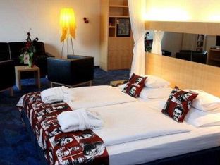 Hotel Image 1