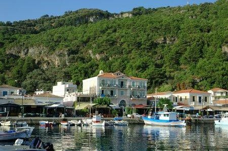 Samaina Port Hotel