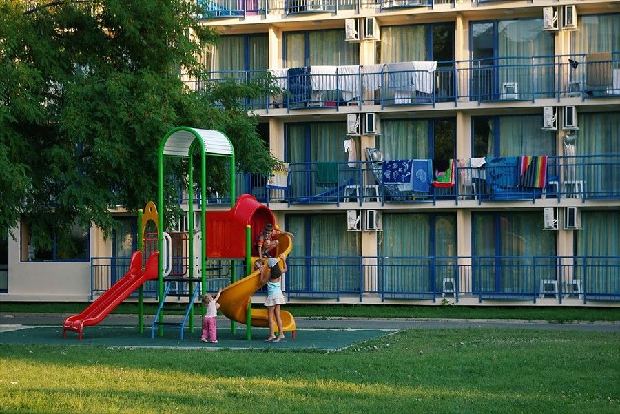 Outdoor Pictures 19