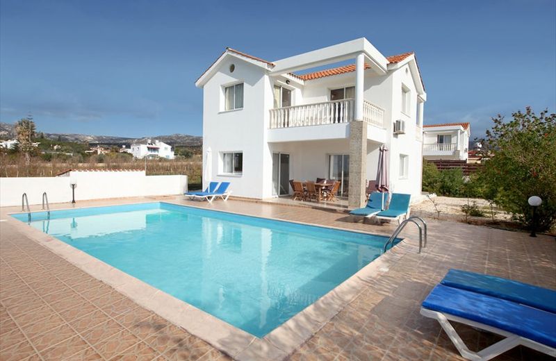 APHRODITE GARDENS HOLIDAY