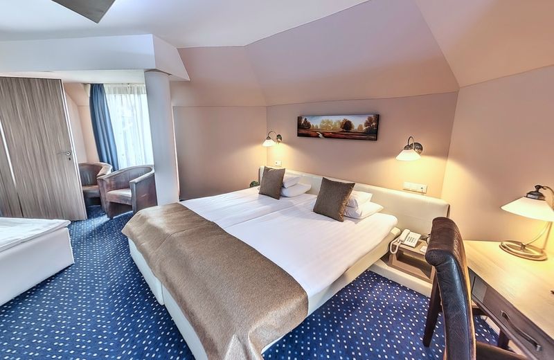 Kavics Spa Klub & Hotel