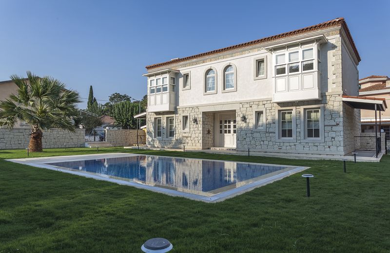 Salbakos Herakleia Boutique Hotel