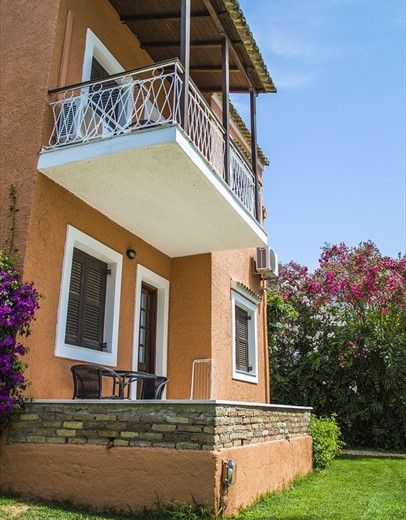 Folies Corfu Town Hotel Apartments