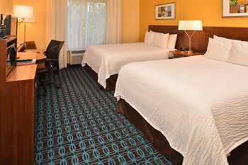 Fairfield Inn & Suites Hattiesburg / University