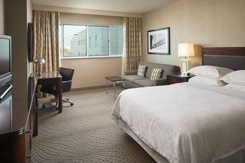 Sheraton Sioux Falls & Convention Center