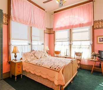 The Palace Hotel