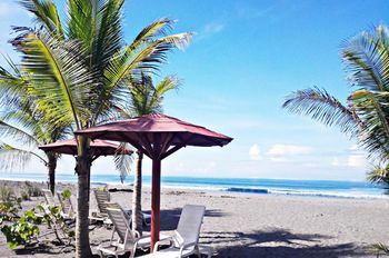 Las Olas Beach Resort