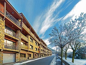 Outdoor Pictures 23