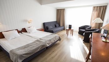Grand Arctic Resort